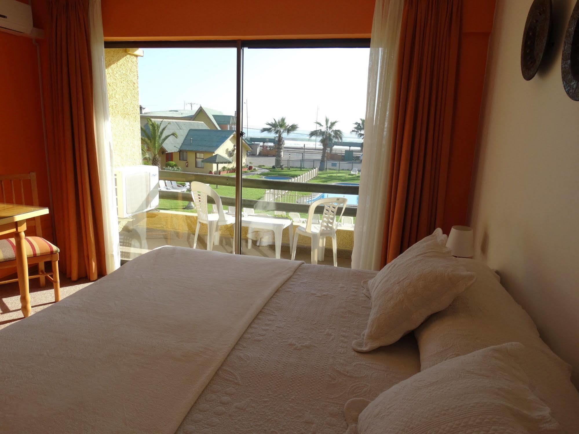 Hotel Y Cabanas Mar De Ensueno ラ・セレナ エクステリア 写真