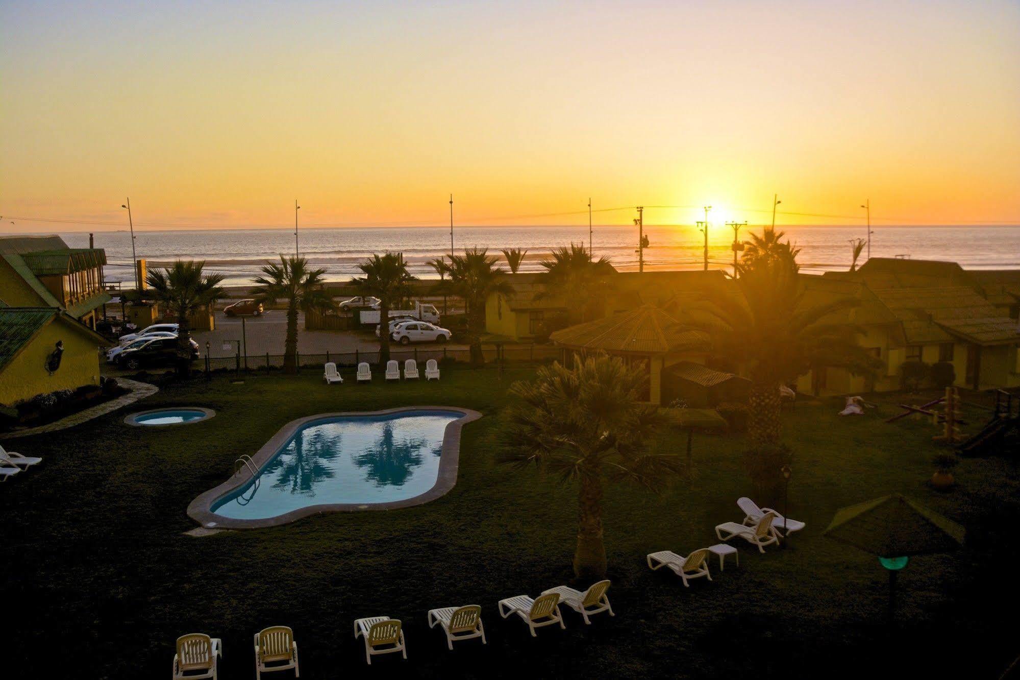 Hotel Y Cabanas Mar De Ensueno ラ・セレナ エクステリア 写真